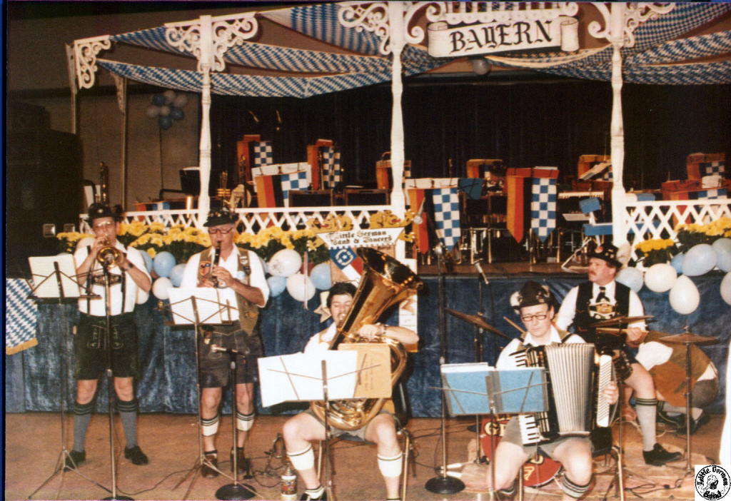 1982 10 02 17 Oktoberfest Civic Center.jpg